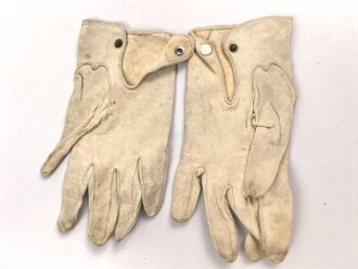 Kaiserreich, Paar weiße Handschuhe für Offiziere. Leicht angeschmutzt
