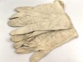 Kaiserreich, Paar weiße Handschuhe für Offiziere. Leicht angeschmutzt