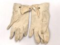 Kaiserreich, Paar weiße Handschuhe für Offiziere. Leicht angeschmutzt