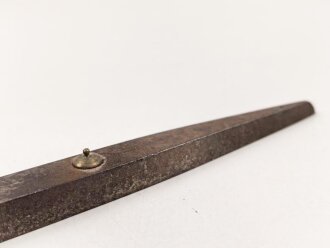 U-Boot Modell aus der Zeit des 2. Weltkrieg. Messing / Eisen. Gesamtlänge etwa 30cm, ungereinigt