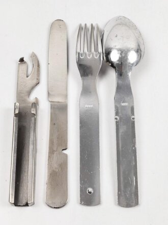 Vierteiliges Besteck Wehrmacht, zusammengehörig, ungebraucht
