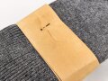 Sechs Paar graue Wollsocken aus der Zeit des 2. Weltkrieg. Ungebraucht, in der originalen Papierbanderole