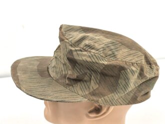 Feldmütze Wehrmacht aus originalem Tarnmaterial....
