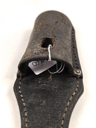 Koppelschuh zum Seitengewehr M84/98 zum K98 der Wehrmacht. Getragenes Stück, datiert 1941