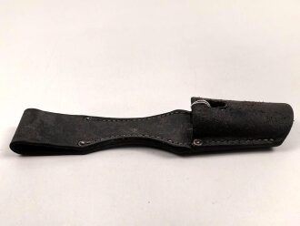 Koppelschuh zum Seitengewehr M84/98 zum K98 der Wehrmacht. Getragenes Stück, datiert 1941