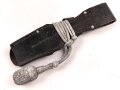 Koppelschuh zum Seitengewehr M84/98 zum K98 der Wehrmacht. Getragenes Stück mit Offiziersportepee.
