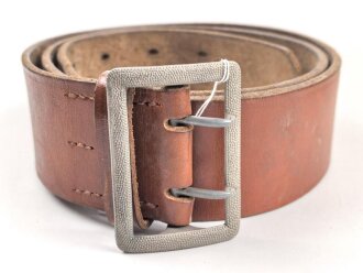 Zweidornkoppel für Offiziere des Heeres, Höhe knapp5cm, Gesamtlänge 112cm, datiert 1942