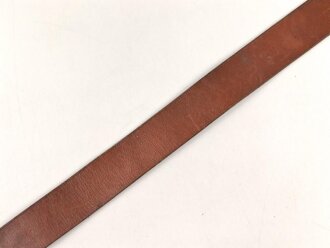 Zweidornkoppel für Offiziere des Heeres, Höhe knapp5cm, Gesamtlänge 112cm, datiert 1942