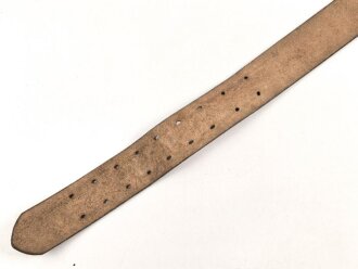 Zweidornkoppel für Offiziere des Heeres, Höhe knapp5cm, Gesamtlänge 112cm, datiert 1942