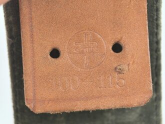 Paradefeldbinde für Offiziere des Heeres. Das Schloß fehlt, Gesamtlänge 118cm