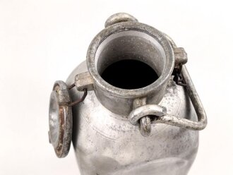 5 Liter Trinkwasser Behälter Wehrmacht. Von Lack befreites Stück,