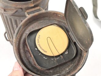 Wehrmacht, Bereitschaftsbüchse für eine Gasmaske , Modell 1930, datiert 1937. Originallack, ungereinigt