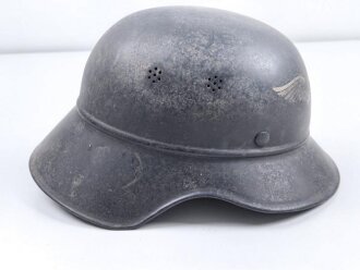 Stahlhelm Luftschutz . In allen Teilen originales Stück. Ungereinigt, entnazifiziert