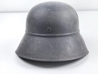 Stahlhelm Luftschutz . In allen Teilen originales Stück. Ungereinigt, entnazifiziert
