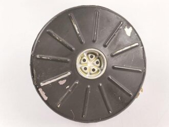 Gasmaskenfilter / S-Filter für den zivilen Luftschutz der Firma Auer. Originallack