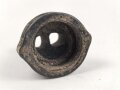 Mundstück für Gasmaskenfilter Wehrmacht, spätes Stück, wird direkt auf den Gasmaskenfilter aufgeschraubt. Selten, Gummi angetrocknet, ungereinigt