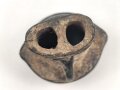 Mundstück für Gasmaskenfilter Wehrmacht, spätes Stück, wird direkt auf den Gasmaskenfilter aufgeschraubt. Selten, Gummi angetrocknet, ungereinigt