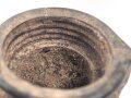 Mundstück für Gasmaskenfilter Wehrmacht, spätes Stück, wird direkt auf den Gasmaskenfilter aufgeschraubt. Selten, Gummi angetrocknet, ungereinigt
