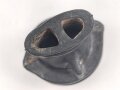Mundstück für Gasmaskenfilter Wehrmacht, spätes Stück, wird direkt auf den Gasmaskenfilter aufgeschraubt. Selten, Gummi angetrocknet