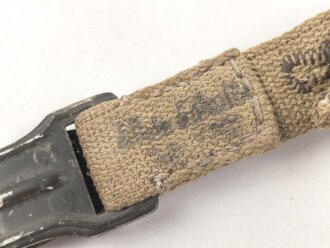 Halteriemen für eine Gasmaskendose der Wehrmacht
