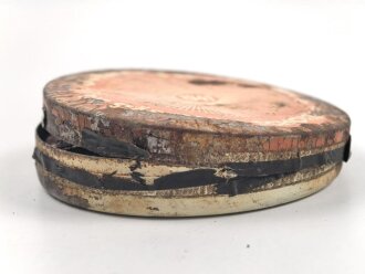 Scho-ka-kola Dose Wehrmacht Packung datiert 1941, im Boden der halbe, originale Inhalt