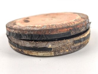 Scho-ka-kola Dose Wehrmacht Packung datiert 1941, im Boden der halbe, originale Inhalt