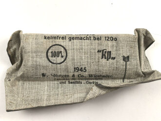 Verbandpäckchen Wehrmacht, große Ausführung für Verbandkästen, datiert 1945