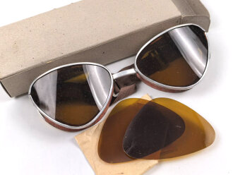 Italien 2.Weltkrieg, Kradmelderbrille, so von deutschen Truppen getragen, weiches Gummi, originalverpackt mit Ersatz"gläsern"