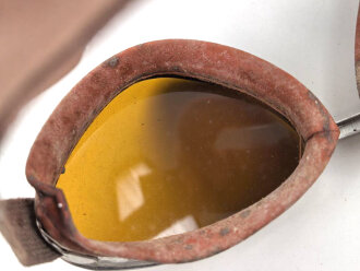 Italien 2.Weltkrieg, Kradmelderbrille, so von deutschen Truppen getragen, weiches Gummi, originalverpackt mit Ersatz"gläsern"