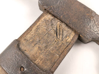 Kaiserreich und 1. Weltkrieg, Beilpicke in gutem Gesamtzustand, die Metallteile gereinigt