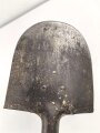 Fahrzeug-  oder Pionierspaten der Wehrmacht. Späte, vereinfachte Ausführung , Hersteller " IDEAL" Spaten. Ungereinigt.