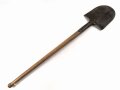 Fahrzeug-  oder Pionierspaten der Wehrmacht. Späte, vereinfachte Ausführung , Hersteller " IDEAL" Spaten. Ungereinigt.