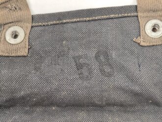 Blaue Tasche für eine Gasplane der Wehrmacht. Gebraucht