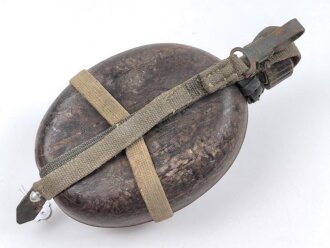 Feldflasche Wehrmacht in Tropenausführung. Gebraucht, Becher fehlt