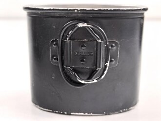 Feldflasche Wehrmacht in gutem Zustand. bis auf den RZM markierten Korpus "W.A.L.38" gestempelt