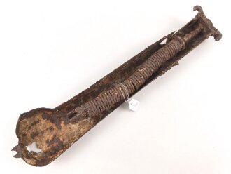 1. Weltkrieg, Federkasten zum MG08/15. Ungereinigter Bodenfund