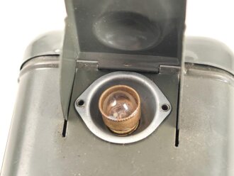 Taschenlampe "PERTRIX No. 656" , Originallack, Funktion nicht geprüft
