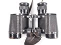 Fernglas, Doppelfernrohr 6 x 30 Wehrmacht. Hersteller E.Leitz Wetzlar. Klare Durchsicht, Strichplatte deutlich. Die Anknöpflasche von 1939.