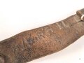Gehänge für eine Blankwaffe. Ungereinigtes Kammerstück , braunes Leder, Metallteil defekt
