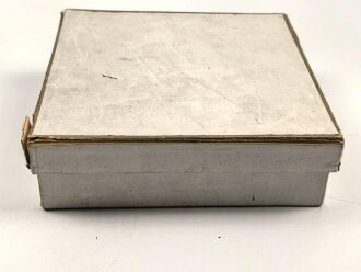 Leere Pappschachtel für Hemdenkrägen " Uniform A" . Maße etwa 15 x 15 x 5cm