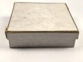 Leere Pappschachtel für Hemdenkrägen " Uniform A" . Maße etwa 15 x 15 x 5cm