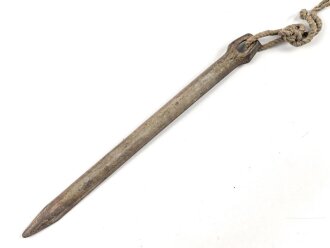 Zelthäring Wehrmacht aus lackiertem Eisen, leicht...