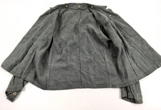 Drillichjacke Wehrmacht, Variante ohne Taschen, wohl Luftwaffe. Getragenes Kammerstück in gutem Gesamtzustand