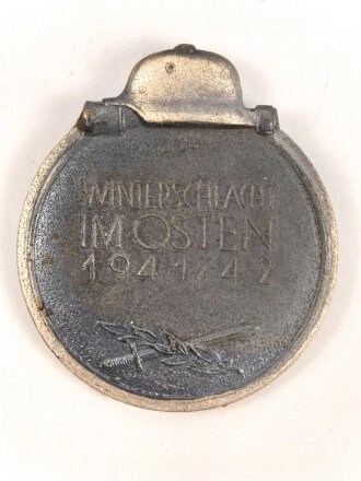 Medaille Winterschlacht im Osten, Bandring und Öse...