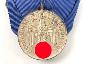 Dienstauszeichnung für 4 Jahre im Heer an...