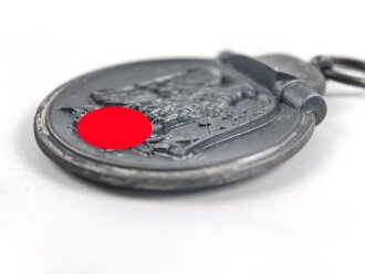 Medaille Winterschlacht im Osten, unleserliche Markierung im Bandring.