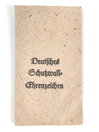 Schutzwall Ehrenzeichen, Zink ohne Band, in originaler Tüte, der Hersteller warum auch immer ausgeschnitten