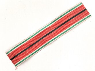 Bulgarien, Bandabschnitt zur Kriegserinnerungsmedaille für Hinterbliebene. Breite 26mm, Länge 13cm
