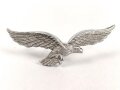 Adler für eine Schirmmütze der Luftwaffe. Aluminium, entnazifiziert