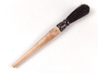 Haarpinsel für optisches Gerät der Wehrmacht. Gesamtlänge knapp 16cm